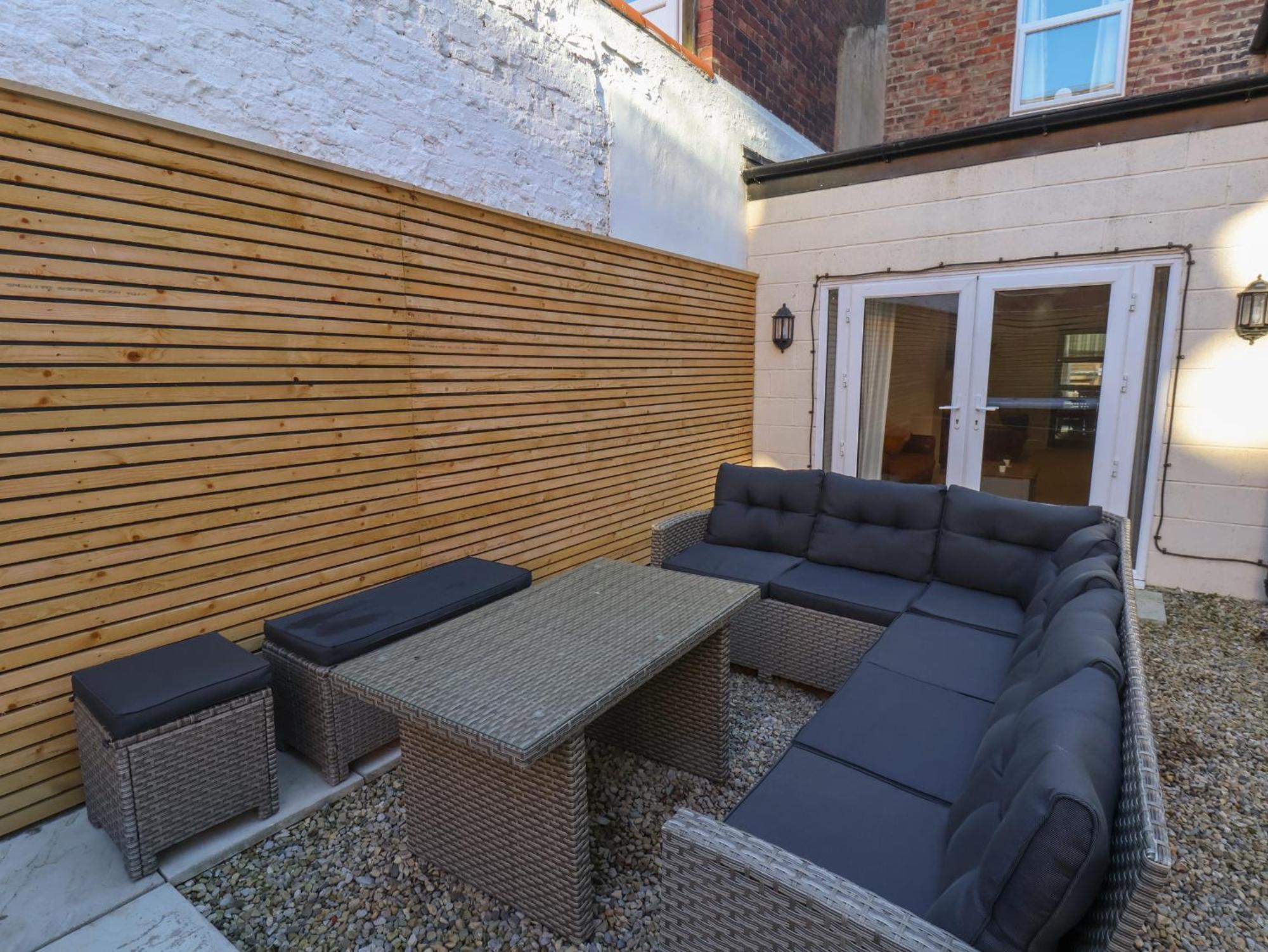 4 Normanby Terrace Villa Whitby Exterior photo